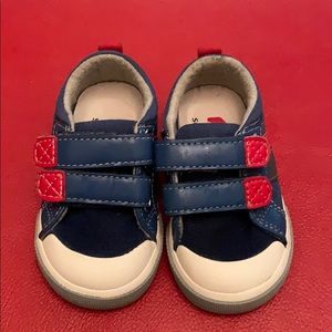 See Kia Run Toddler Sneakers